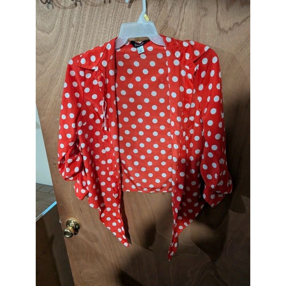 Cute 50s style top